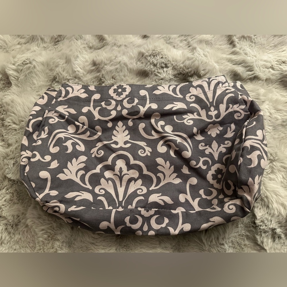 Thirty-One Suite Purse Skirt